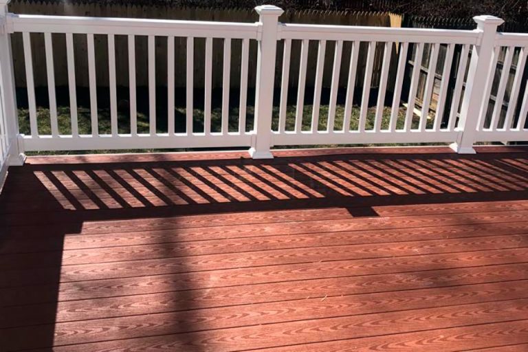 Decks, New And Repair 